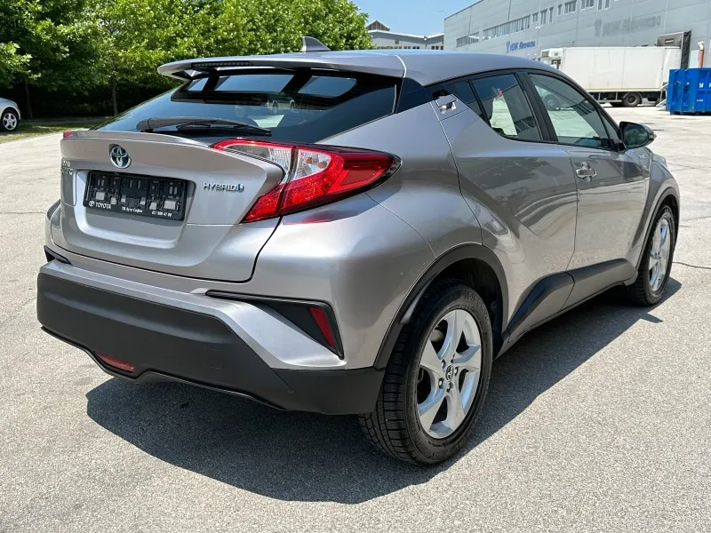 Toyota C-HR Автомат/Хибрид/108000км Image 4