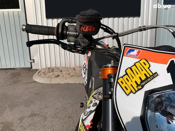 KTM 690 Image 2